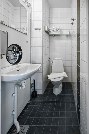 Bathroom 4, Hotel Amadeus Halmstad, Halmstad
