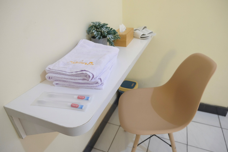 Others 4, Aglonie Homestay Dago 4BR, Bandung