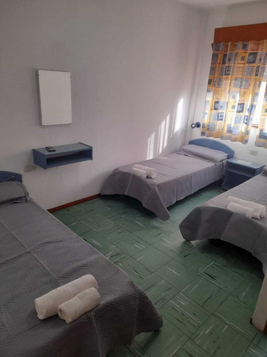 Others 5, Hotel Pourally, Villa Gesell