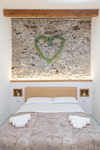 Bedroom 2, extra luxury apartment salerno center, Salerno