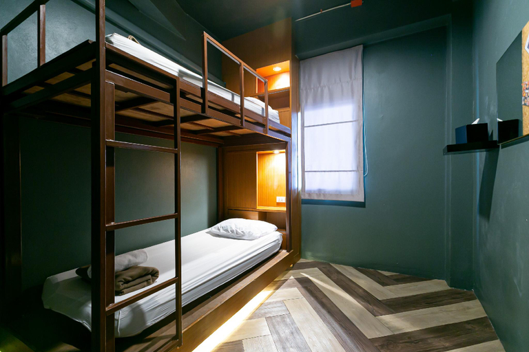 Bedroom 19