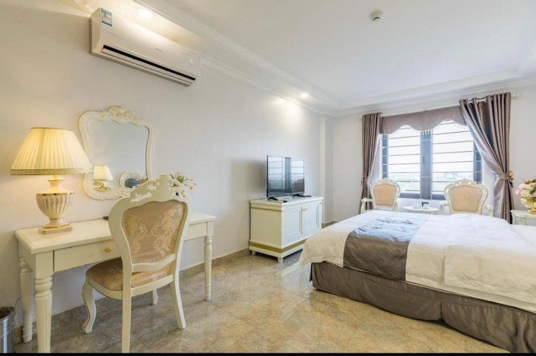 Bedroom 6
