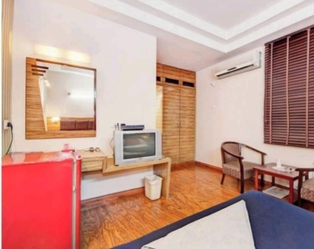 Others 5, Hotel Classic, Delhi
