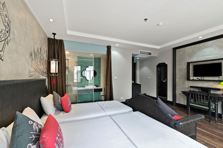 Bedroom 6