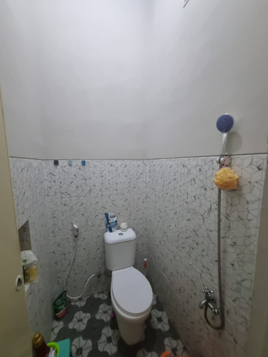 Bathroom 5, Griya Savana, Bantul