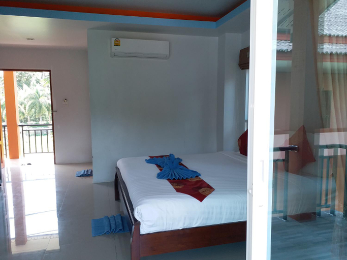 Bedroom 12