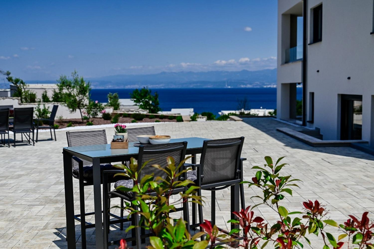 Others 4, Apartments Lena, Malinska-Dubašnica