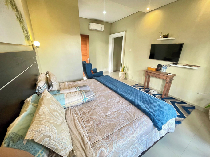 Bedroom 8