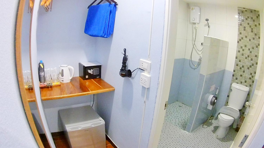 Bathroom 5