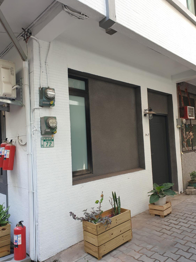 Others 4, In.T, Tainan