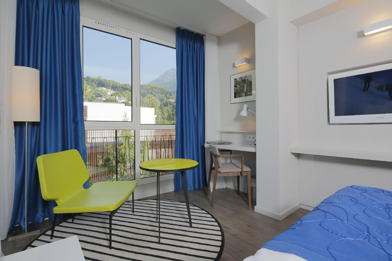 Bedroom 15