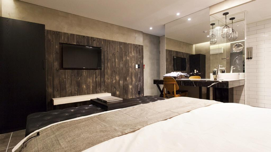 Bedroom 7