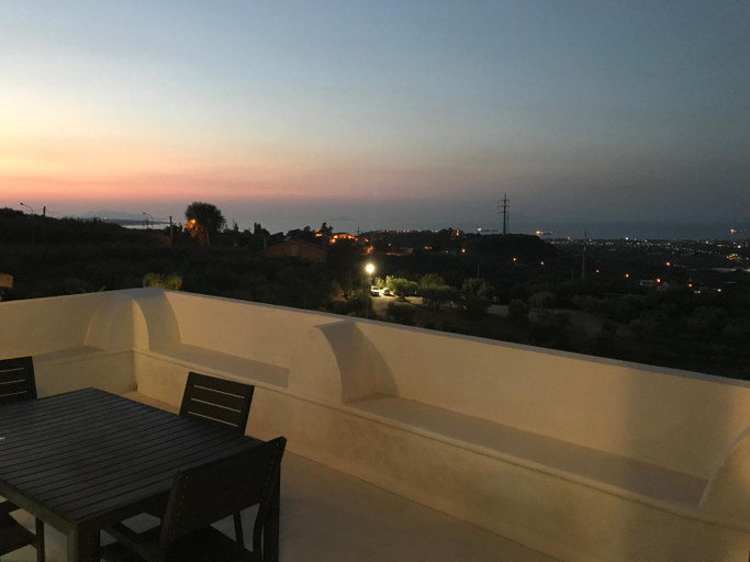 Others 5, Villa Martius, Messina