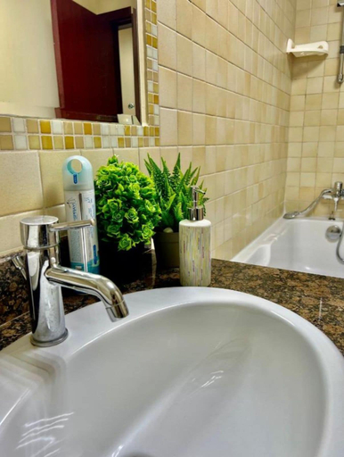 Bathroom 4, Sky Line View, Dubai