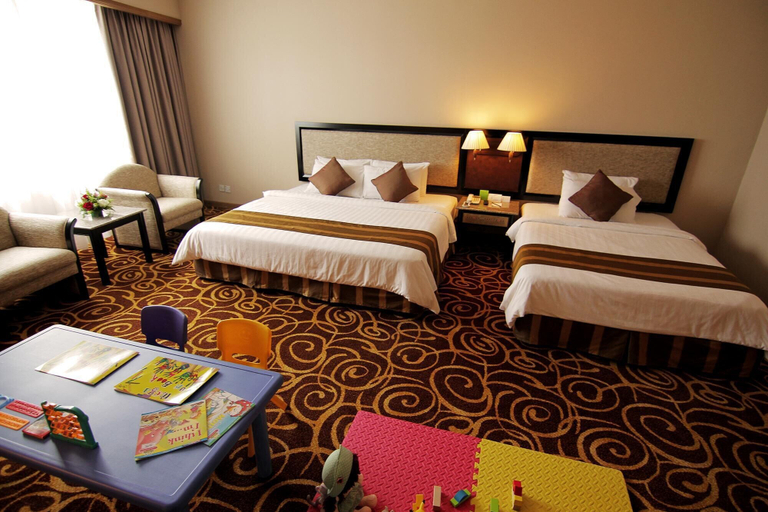 Bedroom 5, Mega Hotel, Miri