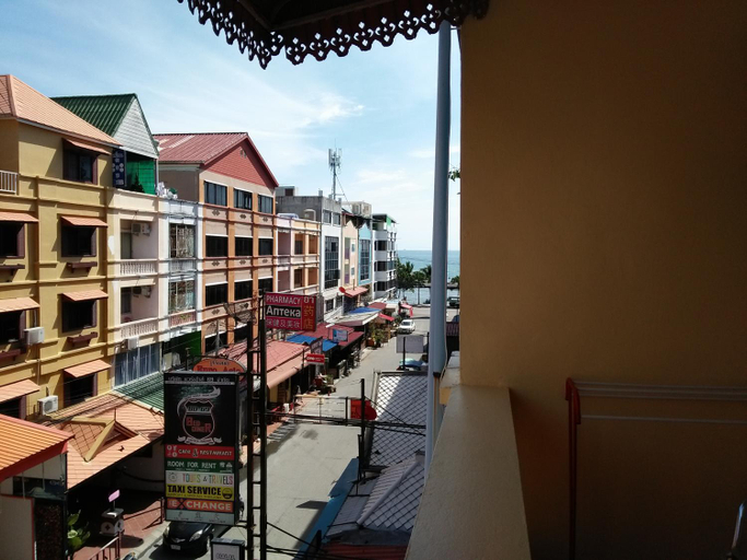 Others 4, Inn Lucky, Pattaya