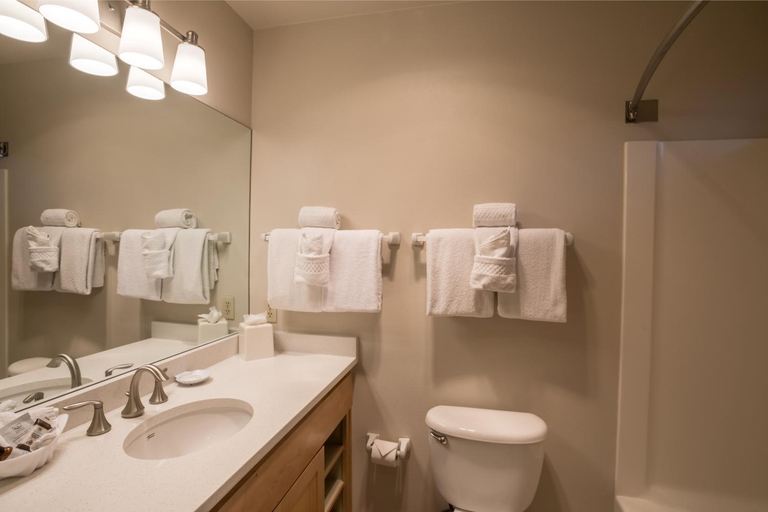 Bathroom 4, Inn at Cannon Beach, Clatsop