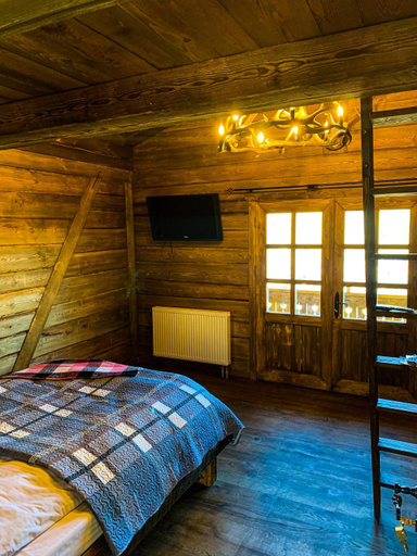 Others 2, Chalet Laitner, Rakhivs'kyi
