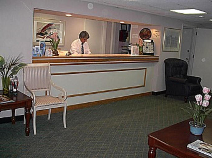 Others 2, Economy Inn, Monmouth