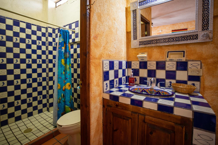 Bathroom 2, Hotel Posada Luna Sol, La Paz