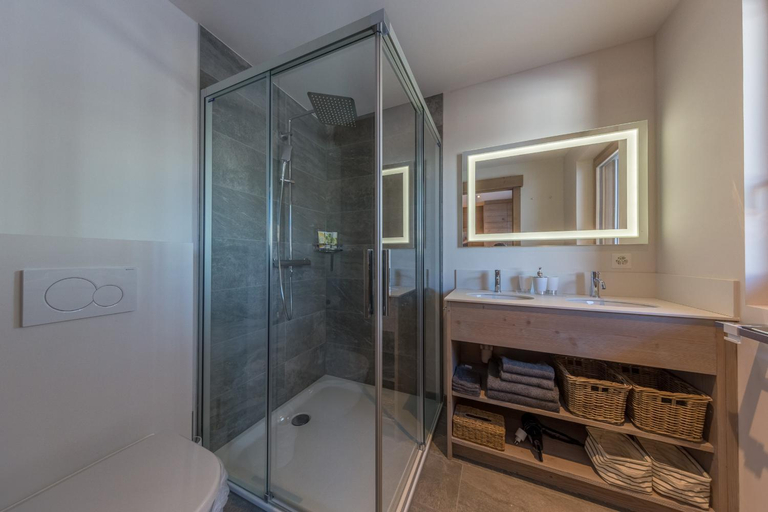 Bathroom 3, Le Refuge 2 - Spa access - Close to ski lift, Conthey