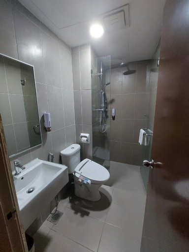 Bathroom 5