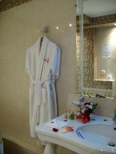 Bathroom, Optima Deluxe Kryvyi Rih, Kryvoriz'kyi