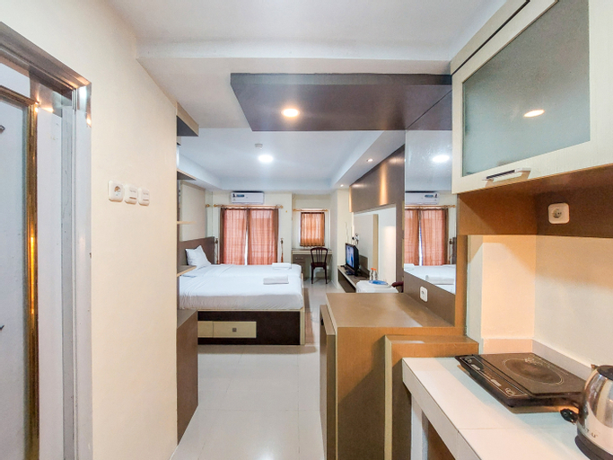 Dining Room 7