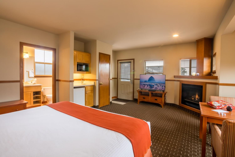 Bedroom 2, Inn at Cannon Beach, Clatsop