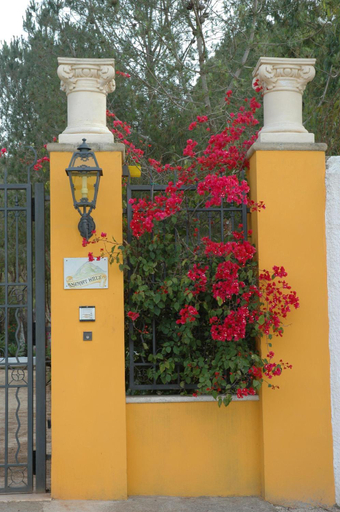Others 5, Villa Rosemary, Trapani