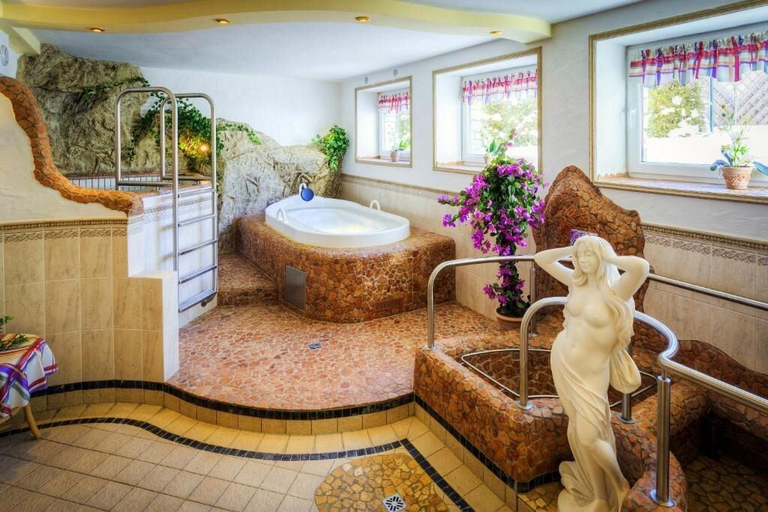 Bathroom 5, Hotel Barbarahof, Zell am See
