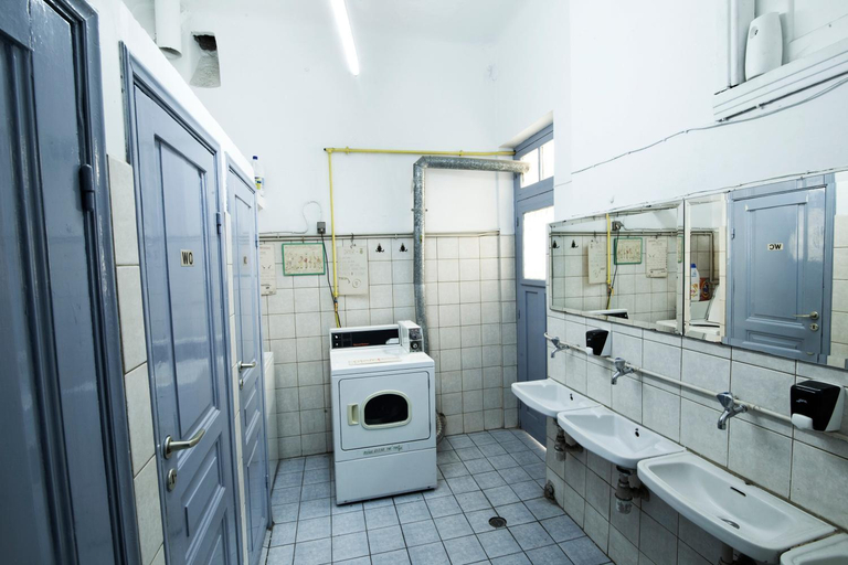 Bathroom, Pagration Youth Hostel, Attica