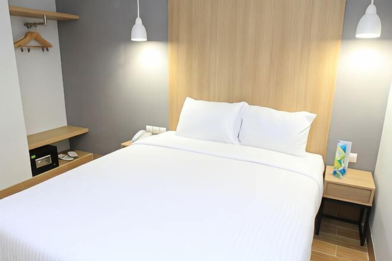 Bedroom 6
