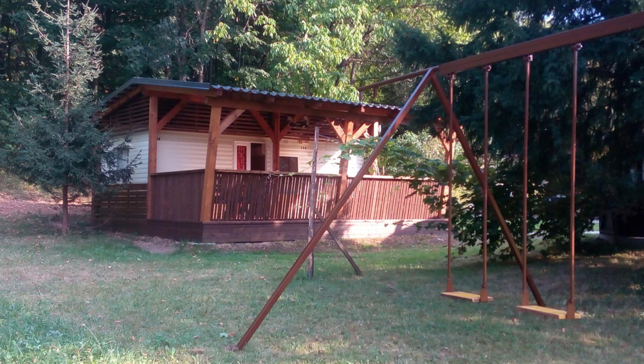 Exterior view 3, Samson mobile house, Bled