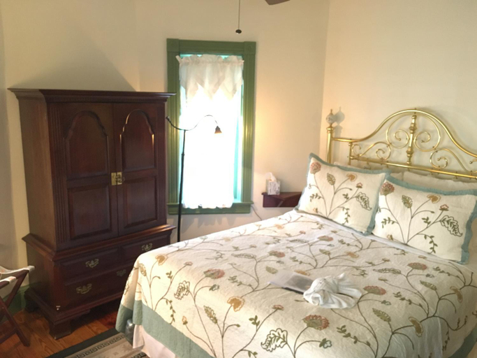 1, Parsonage Inn Bed and Breakfast, Talbot