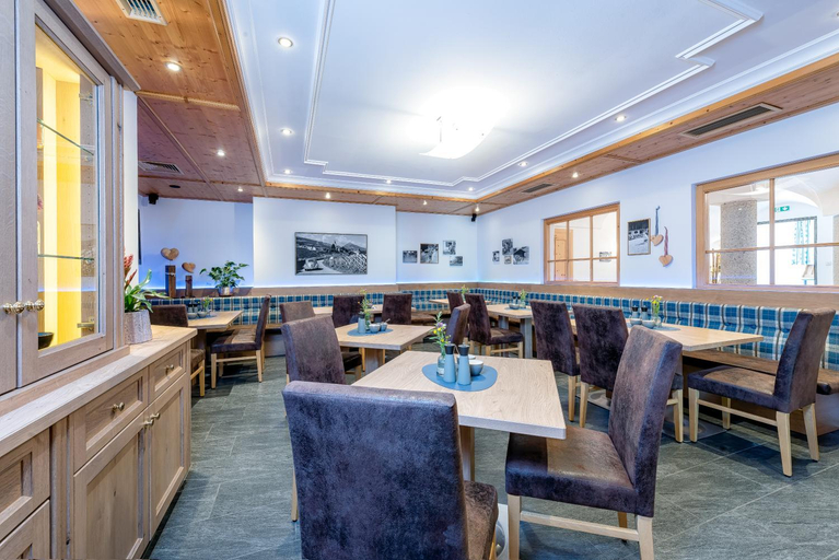 Food & Drinks 4, Das Stoaberg, Zell am See