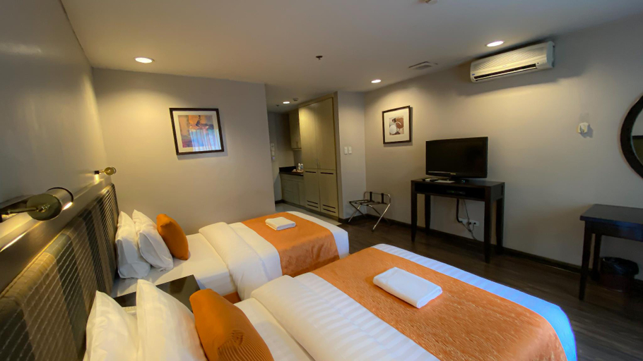 Bedroom 13