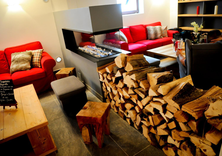 Public Area 2, Chalet Hotel Regina, Haute-Savoie
