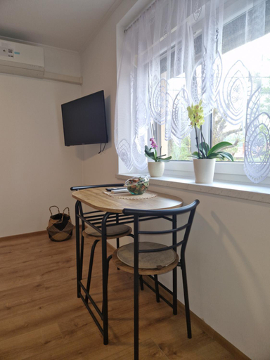 Others 4, Greg's Rooms, Ilirska Bistrica