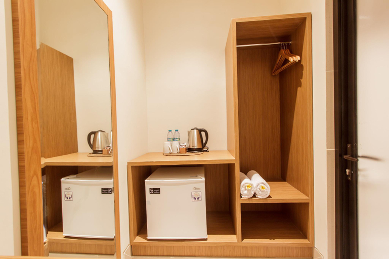 Amenities 12