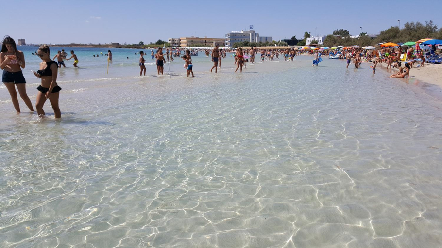 Others 2, Riva 33, Lecce