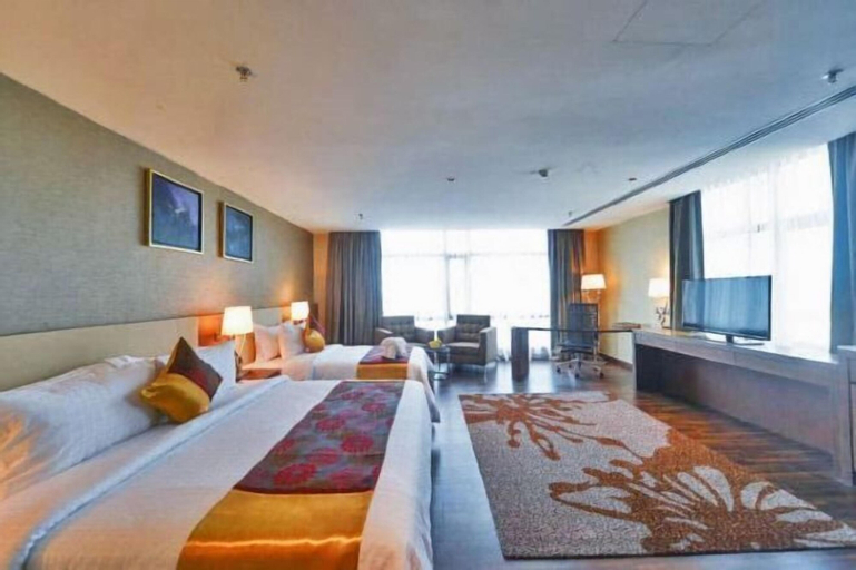 Bedroom 13