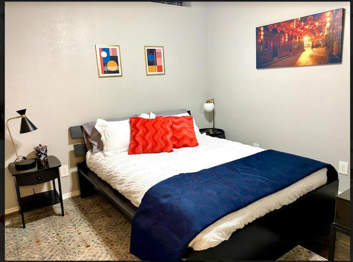 Others 2, Private Bedroom Suite - Communal House near Integris, Oklahoma