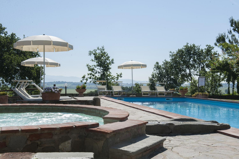 Others 3, Agriturismo Lodolazzo, Arezzo