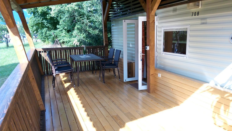 Facilities 4, Samson mobile house, Bled