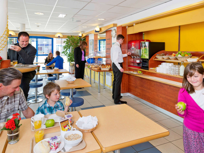 Food & Drinks 5, ibis budget Aachen Raeren Grenze, Liège