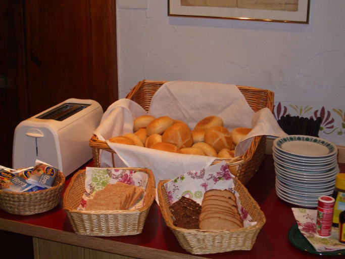 Food & Drinks 5, Gasthof Zum Dorfkrug, Hochsauerlandkreis