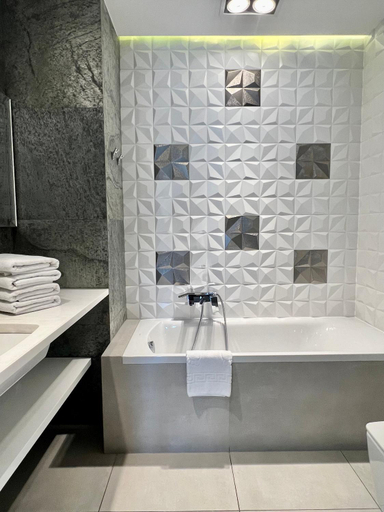 Bathroom 5, Platinum Residence, Warsaw