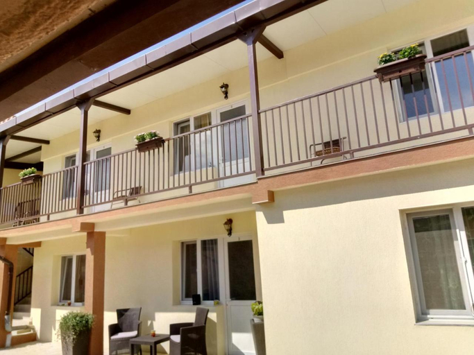 Others 2, Camere De Inchiriat Carpati, Hunedoara