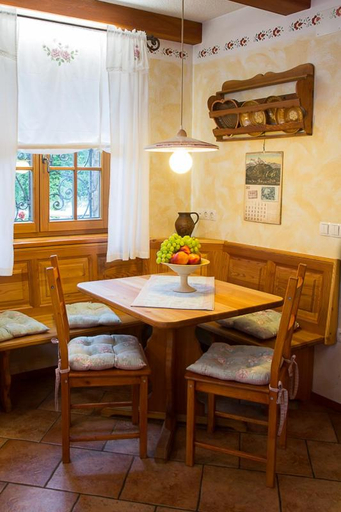 Others 5, Apartment Pod Skalco, Jesenice